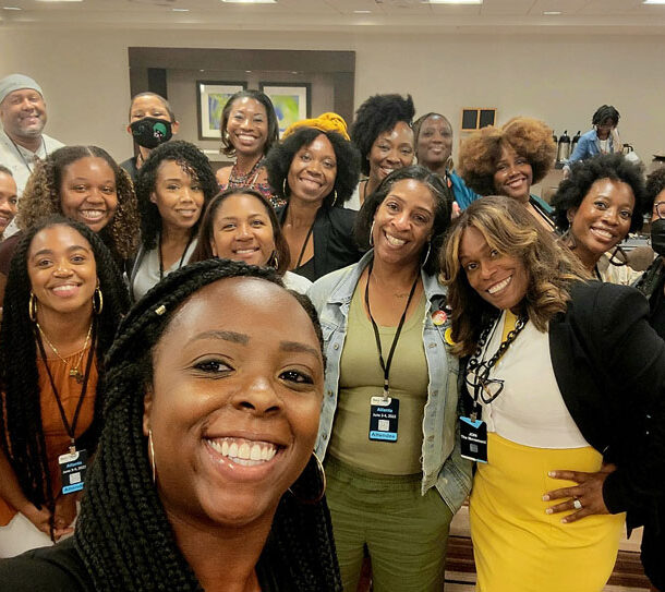 Black Travel Expo Lunch and Learn Group Shot with Simone Cheri